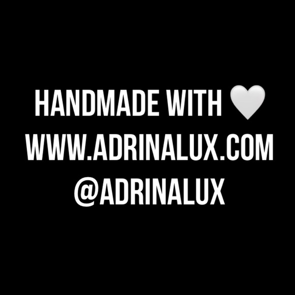 Meet your Posher, Sabrina - Picture 1 of 3